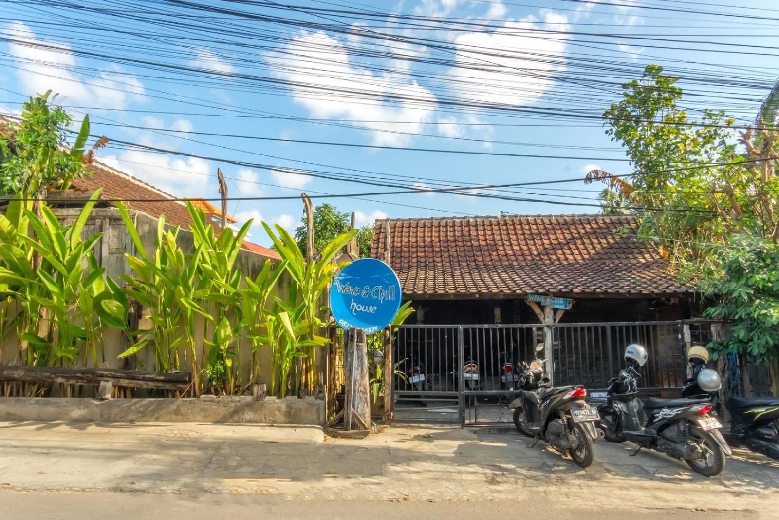 Twospaces Living At Wave And Chill House, Canggu Exteriér fotografie
